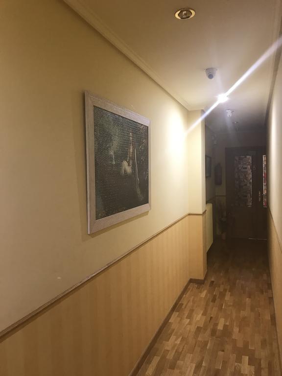 Pension Логроньо Экстерьер фото